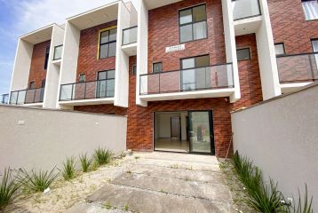 TRIPLEX NO CONDOMÍNIO RESIDENCIAL TERRACES YPACARAÍ - REF.:633